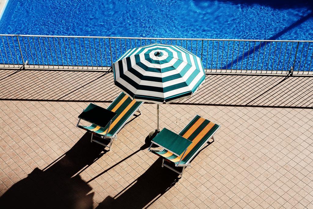 Hotel Villa Sole Resort Bellaria-Igea Marina Exterior foto