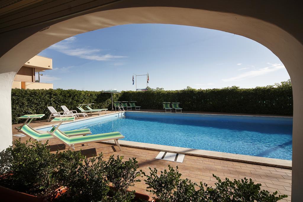 Hotel Villa Sole Resort Bellaria-Igea Marina Exterior foto