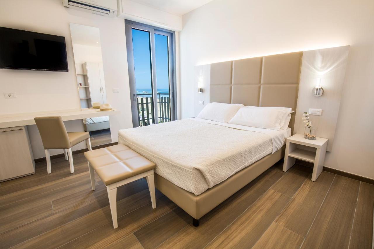 Hotel Villa Sole Resort Bellaria-Igea Marina Exterior foto