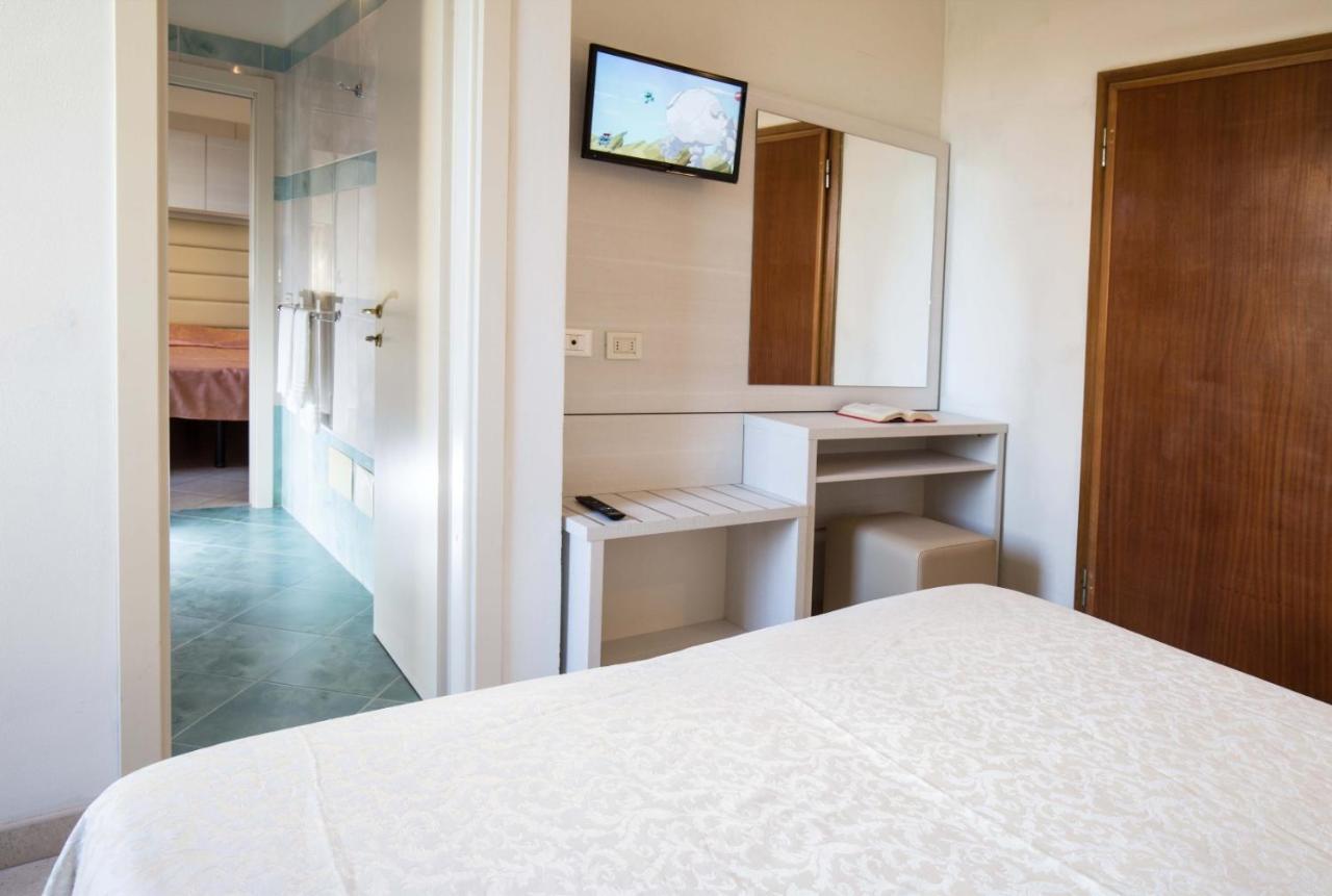 Hotel Villa Sole Resort Bellaria-Igea Marina Exterior foto